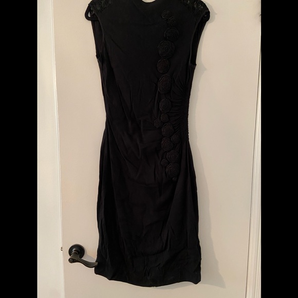 Dress - Picture 1 of 1